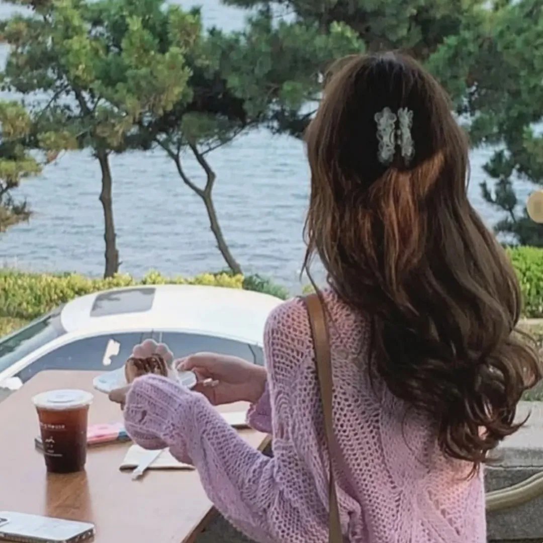 说好假成亲,你怎么上头了